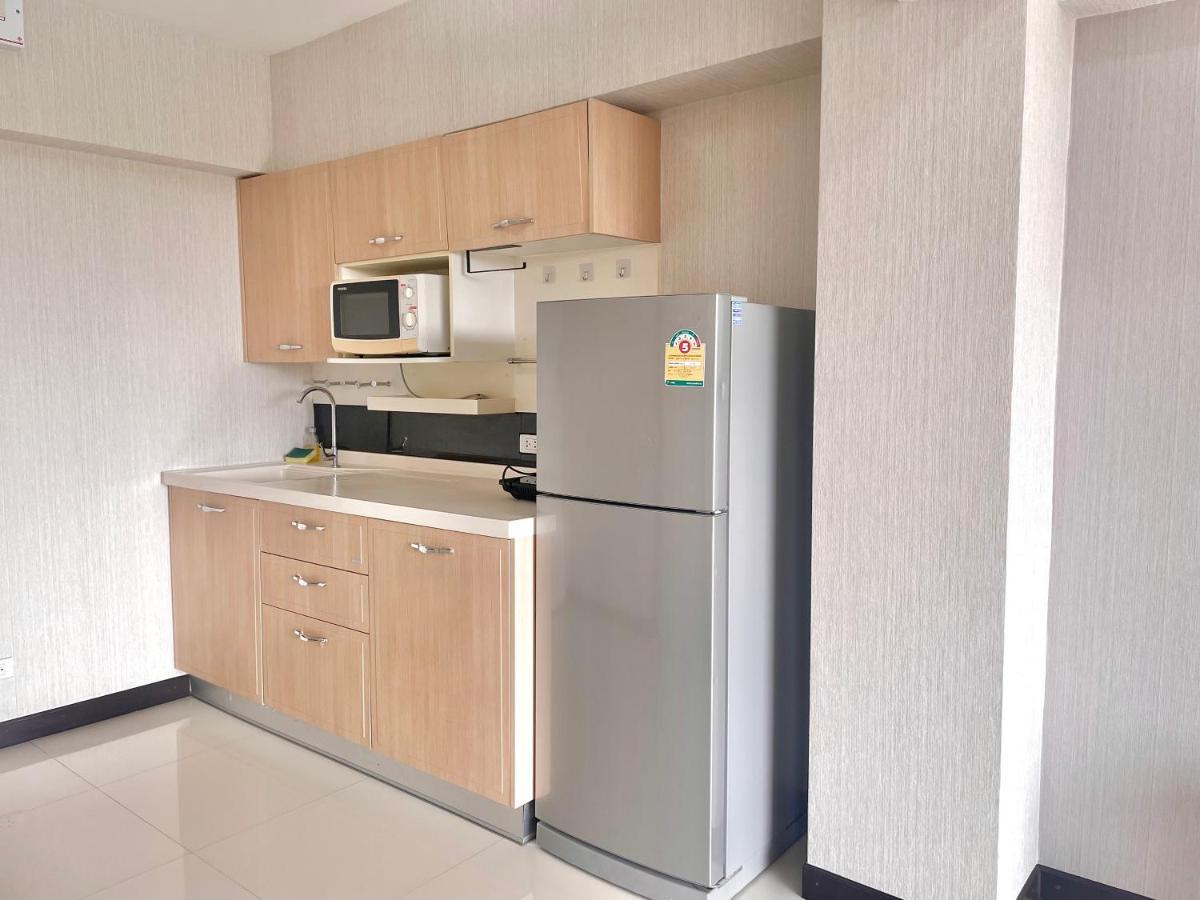 Baan Sabai Rama IV Apartment Bangkok Exteriör bild