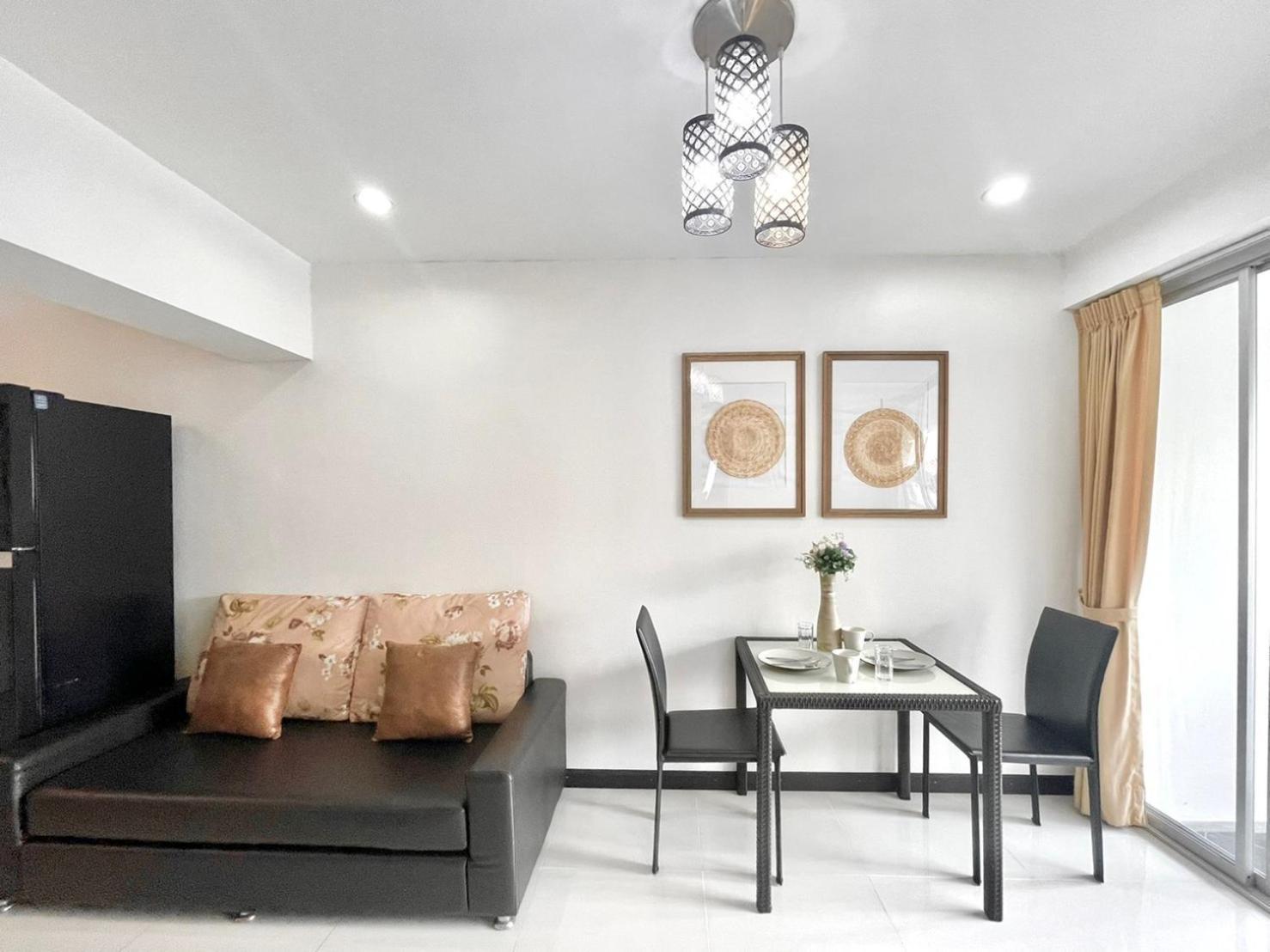Baan Sabai Rama IV Apartment Bangkok Exteriör bild